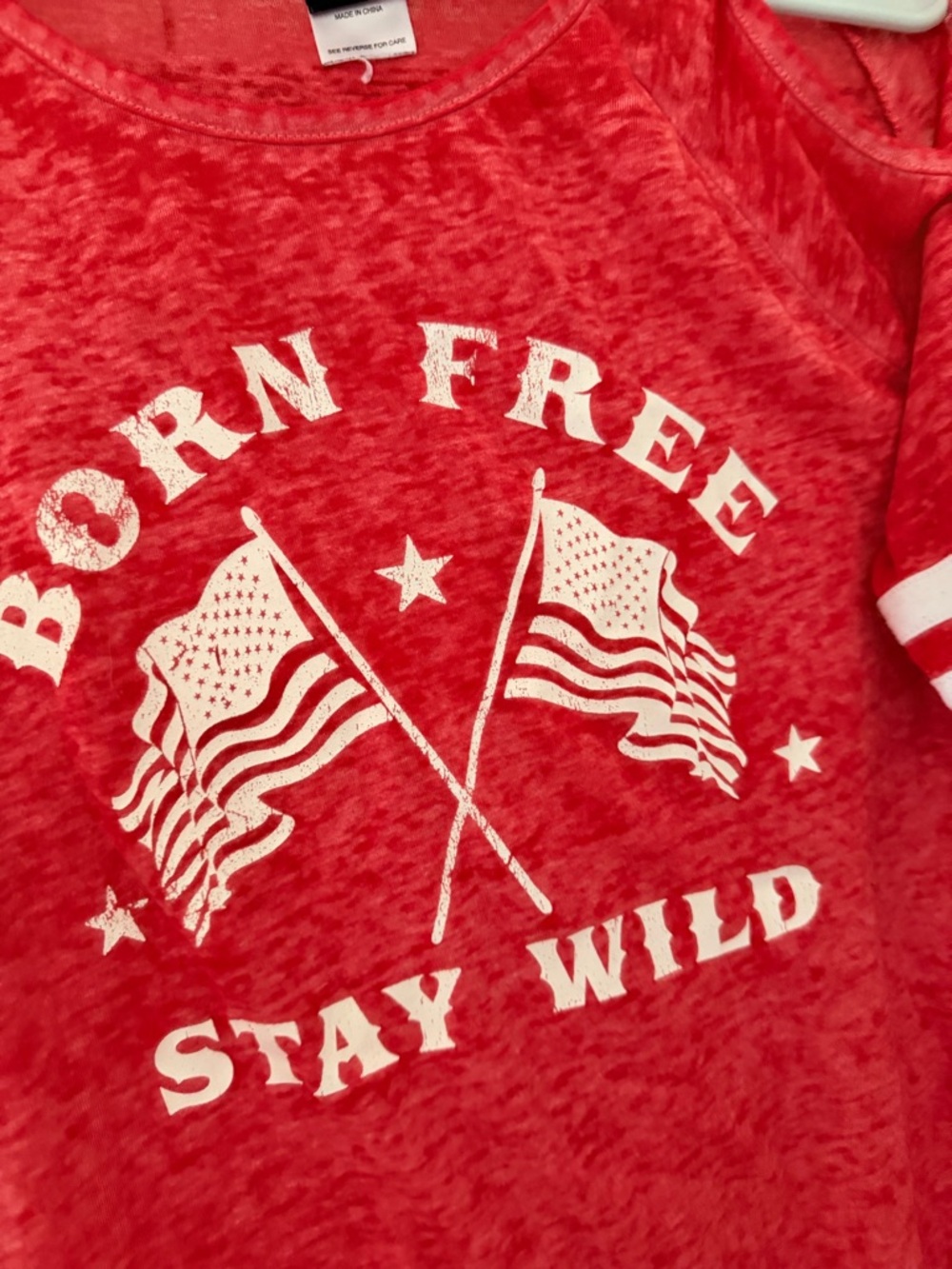 Modern Lux Red and White Cold-Shoulder Graphic Tee - Picture 5 of 9